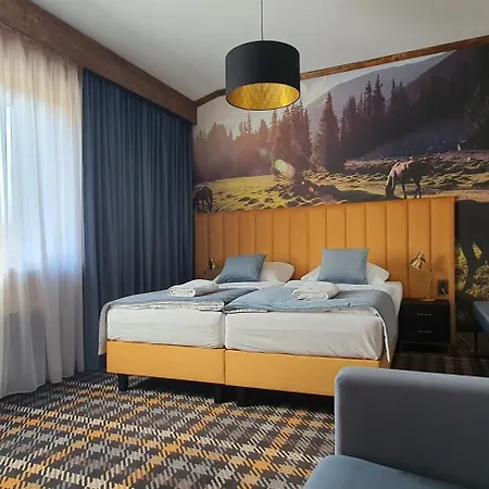 Ranc Hotel *